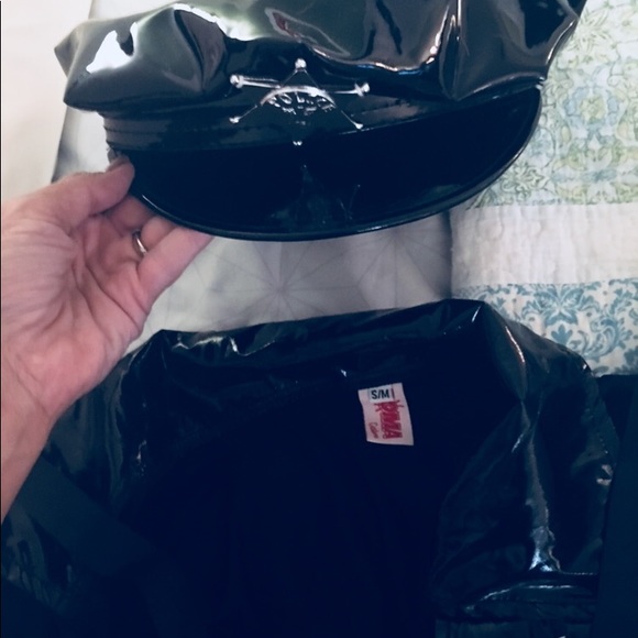 Police woman costume - Picture 2 of 5